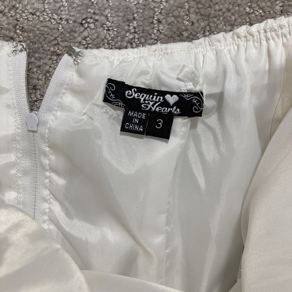 White Strapless All Over Eyelet Lace and Floral Short Dress  Size 3 - Picture 2 of 5